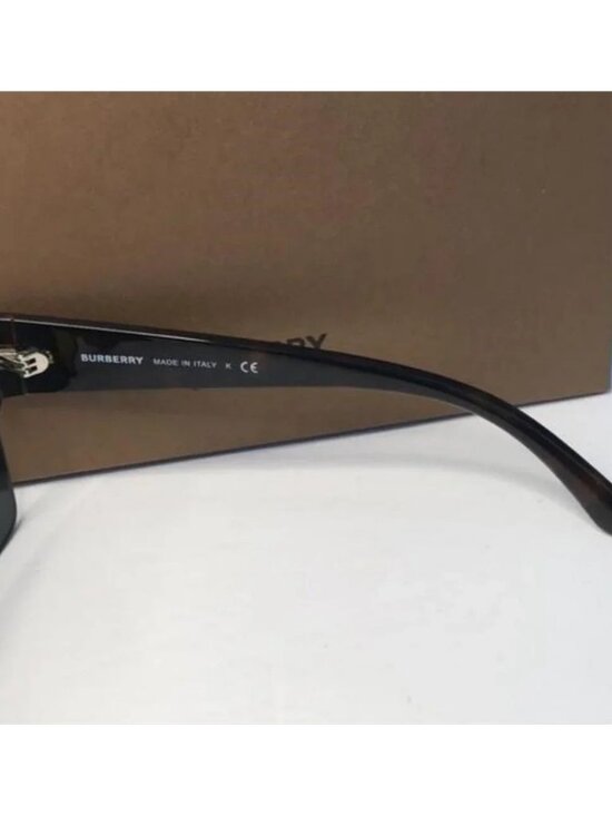 ?- Authentic New BurberryBE4291 - 300287 Oversize  Sunglasses main image 13